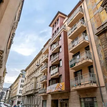 Apartman Dfive Aa At Oktogon *